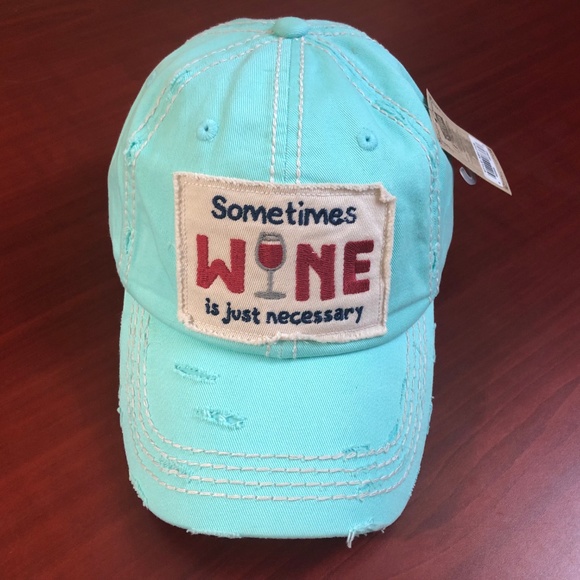 Embroidered, vintage style ball cap - Picture 3 of 4